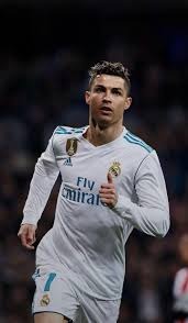 ＂恭喜！错过全运会后22岁乒乓球新星公开恋情，空手道男友高大帅气