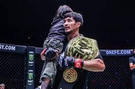 2025KPL夏季赛第四周 周最佳阵容｜最佳选手｜每周新锐选手排行榜公布！