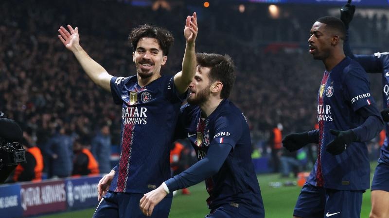 2-0变3-3！96分钟惨遭倒数第四绝平 11.5亿豪门5轮1胜+10轮拿8分